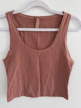 Skims * SOLD OUT * Women's Scoop Neck Cropped Tank Top